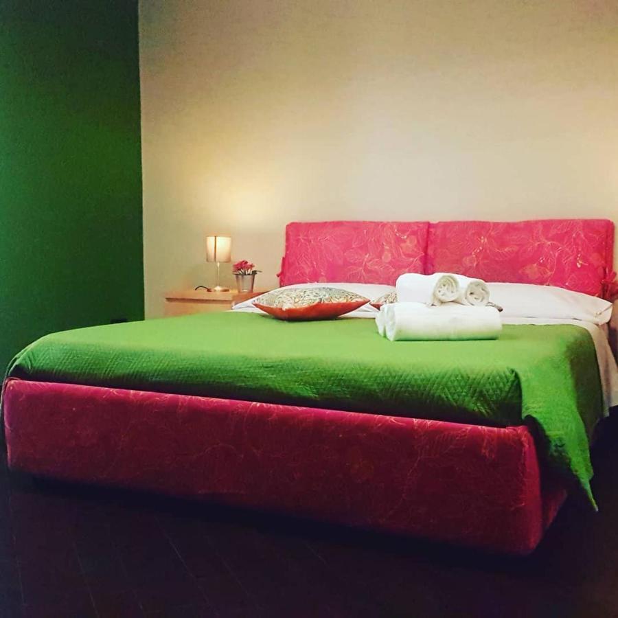 XX Miglia Rooms & Apartments Катания Екстериор снимка