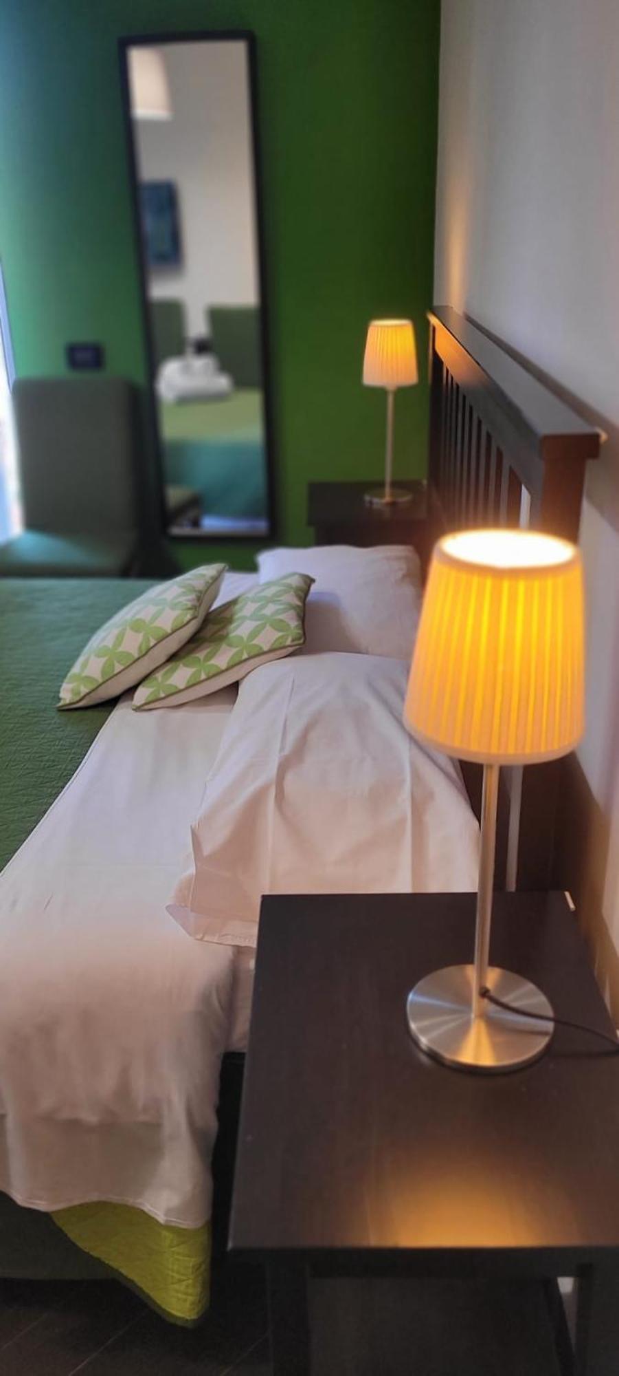 XX Miglia Rooms & Apartments Катания Екстериор снимка