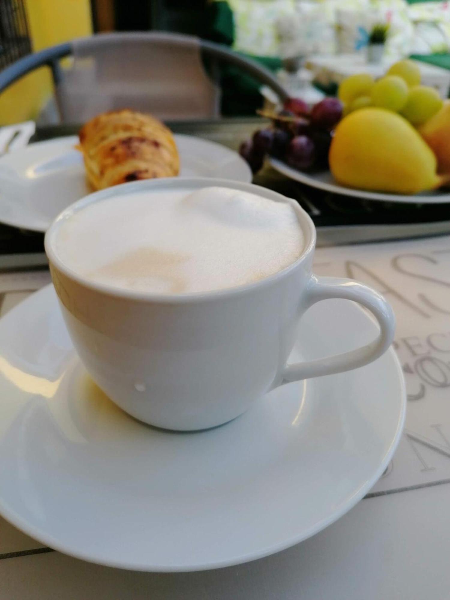 XX Miglia Rooms & Apartments Катания Екстериор снимка