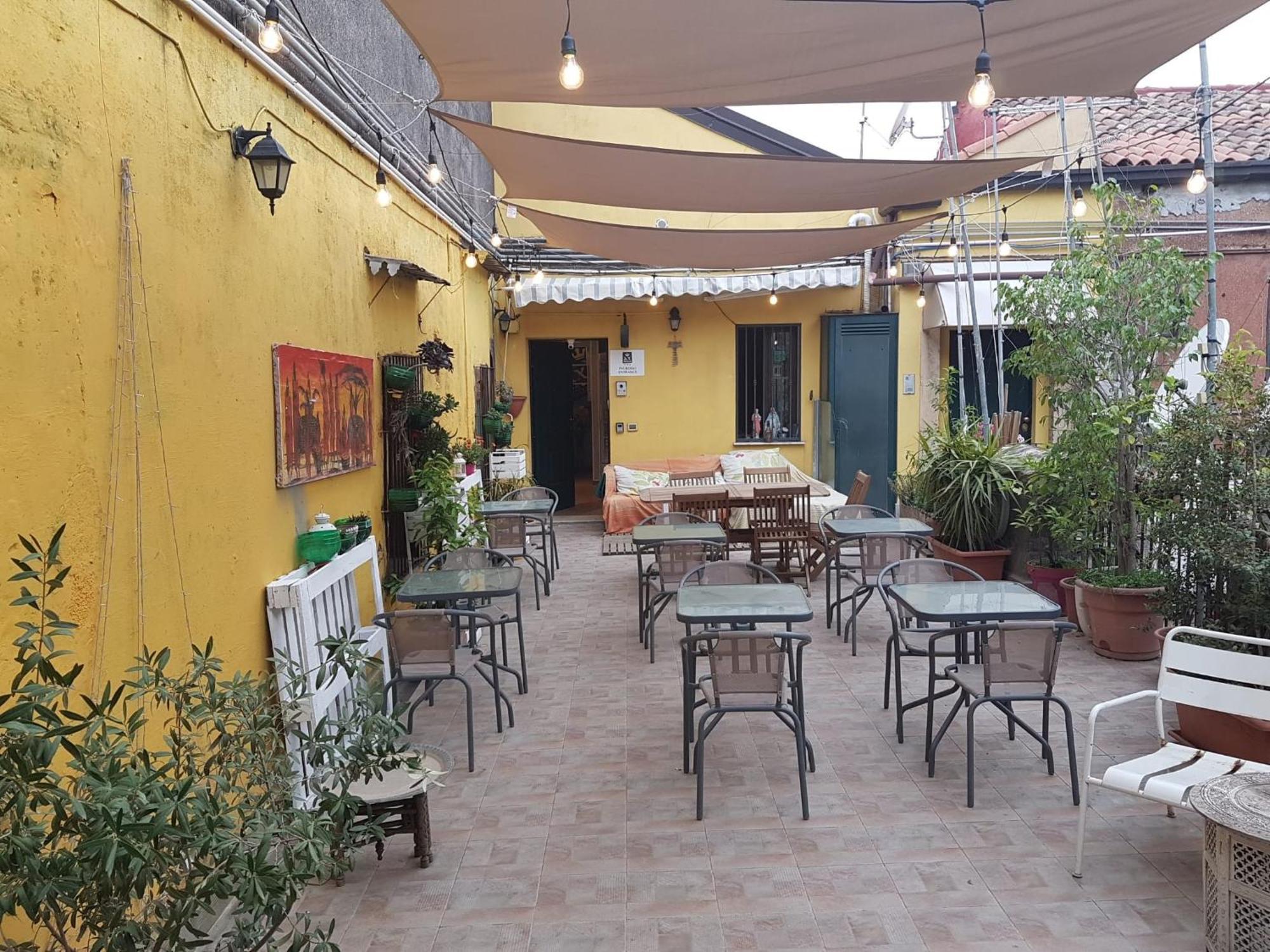 XX Miglia Rooms & Apartments Катания Екстериор снимка