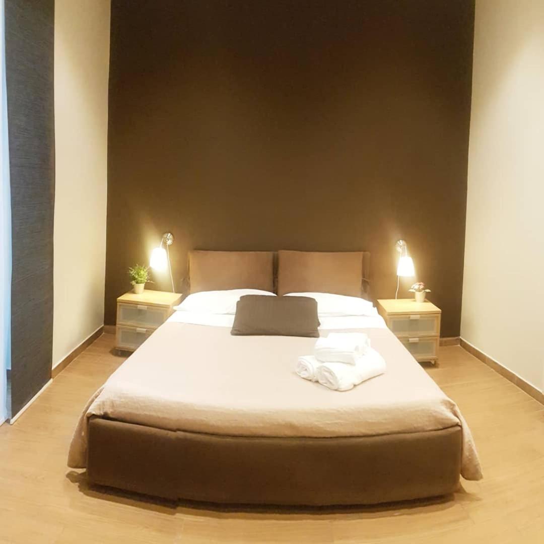 XX Miglia Rooms & Apartments Катания Екстериор снимка