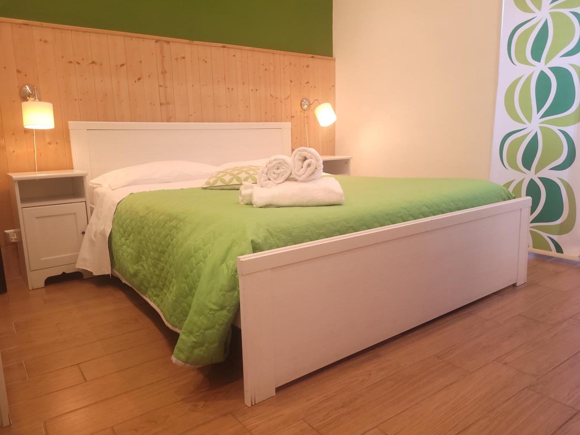 XX Miglia Rooms & Apartments Катания Екстериор снимка