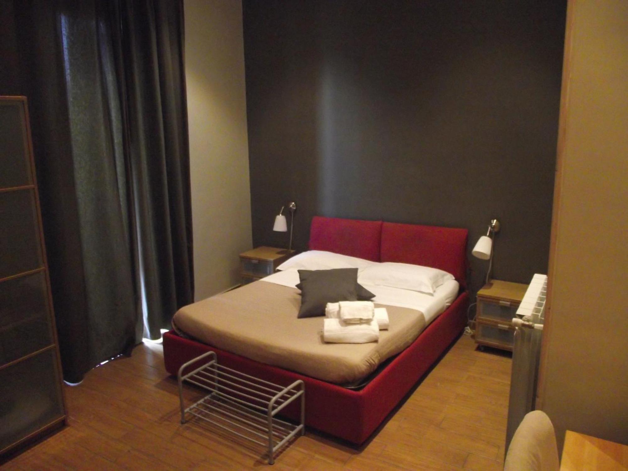 XX Miglia Rooms & Apartments Катания Екстериор снимка